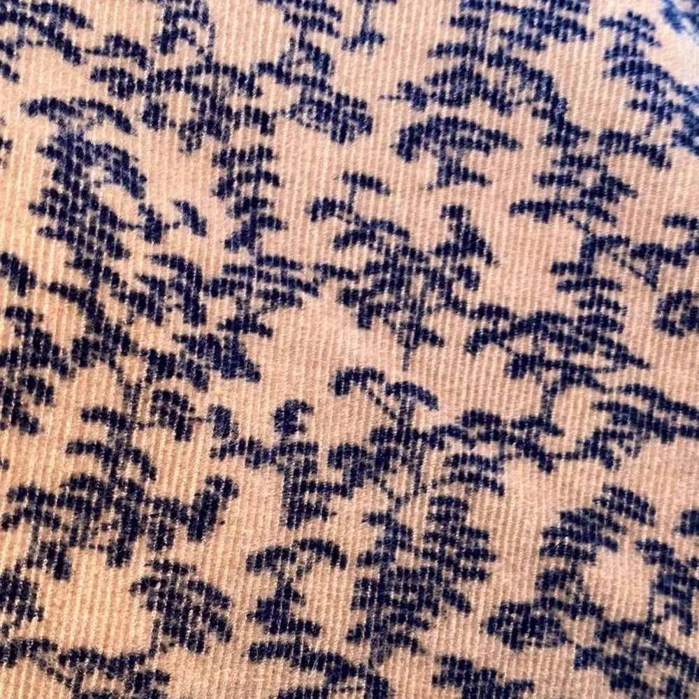 NWOT PILCRO AND THE LETTERPRESS ANTHROPOLOGIE SERIF CORDUROY PANTS POPULAR BRAND - Picture 9 of 9